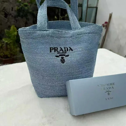 💥現金價💥🌟PRADA MILANO VIP 贈品夏日草編袋(特別版藍色)🌟  -付款後四個星期左右到貨✨
