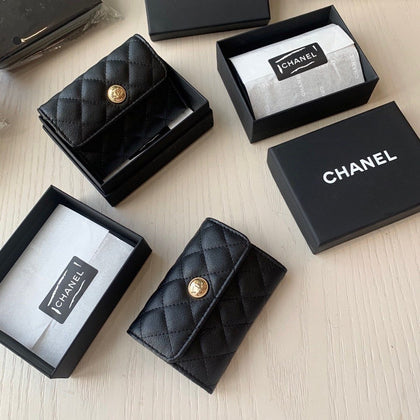 💥現金價💥🌟【Chanel VIP限量贈品】卡包🌟✅ 附禮盒包裝 ⏳ 付款後約4星期到貨，或*賣完即止！*