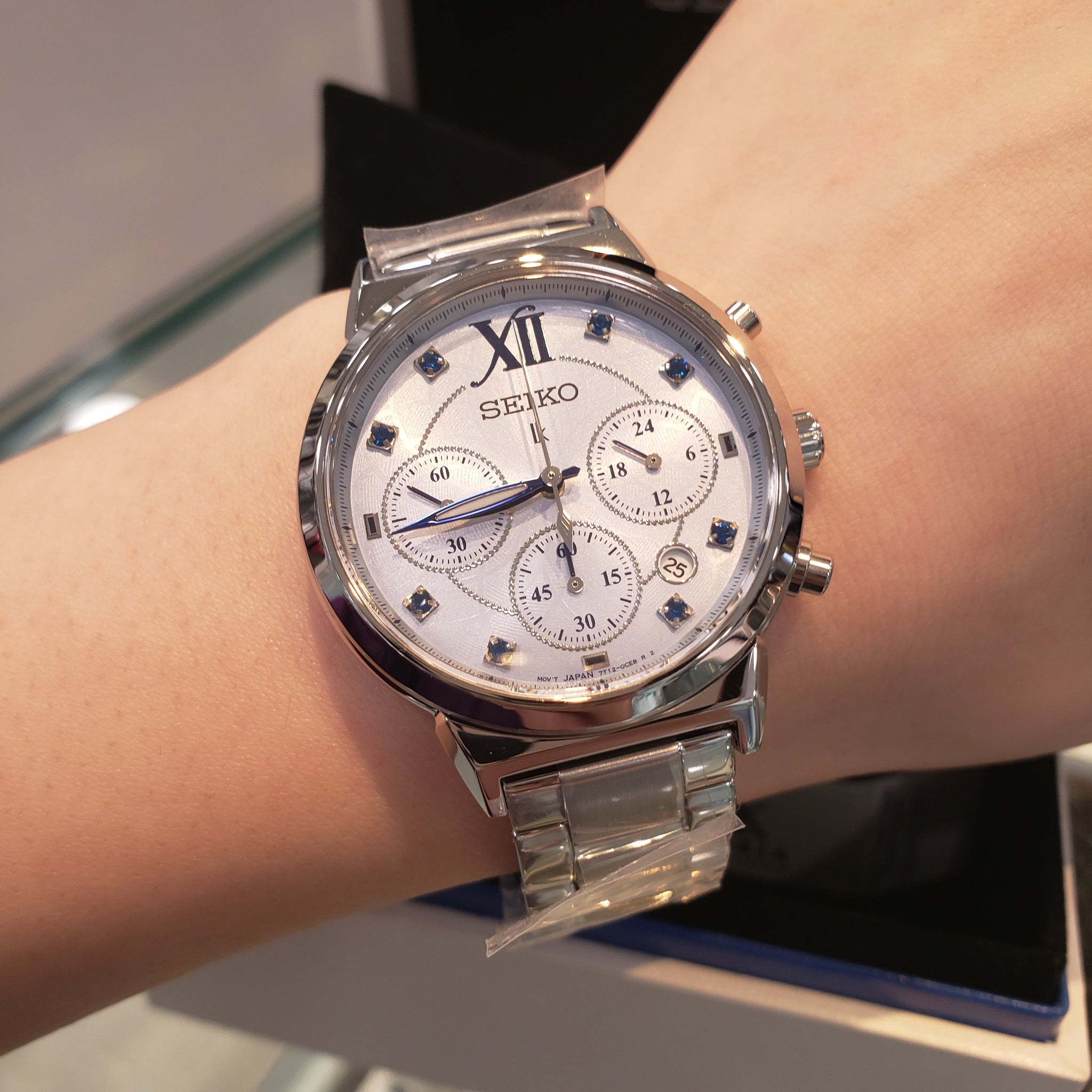 Seiko Lukia 女裝石英計時腕錶 限量版 SRWZ65P1